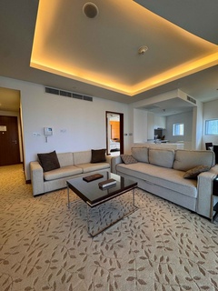 APARTMENT 3411
